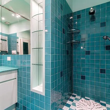 Elegante Casa Con Garage Ac Wifi Balcony