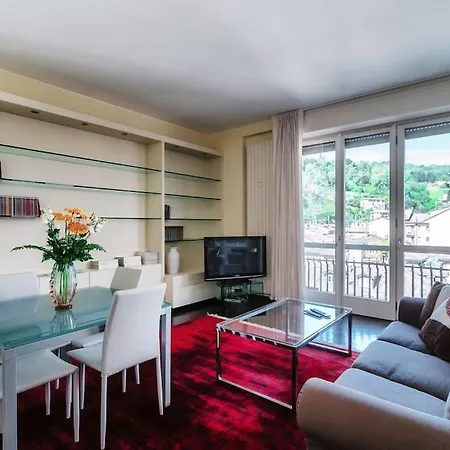 Elegante Casa Con Garage Ac Wifi Balcony * Como