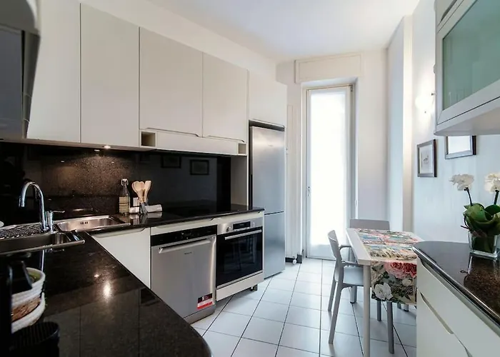 Elegante Como Centro Apartment By Icon7 Luxury Daire Como