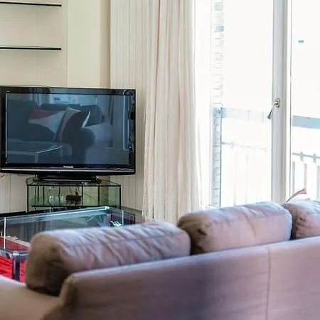 Appartement Elegante Casa Con Garage Ac Wifi Balcony Como